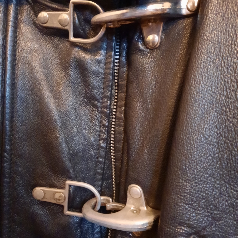 Leather jacket,  10-12 size, not new,  good condition - Picture 2 of 4